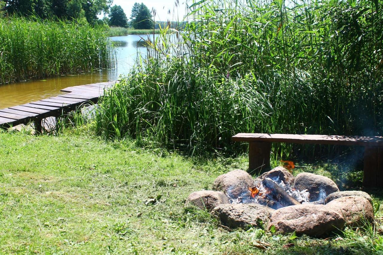 Bajkowe Mazury Domek Holenderski Plaza Lodki Kajaki Wedkowanie Mikołajki Exteriör bild